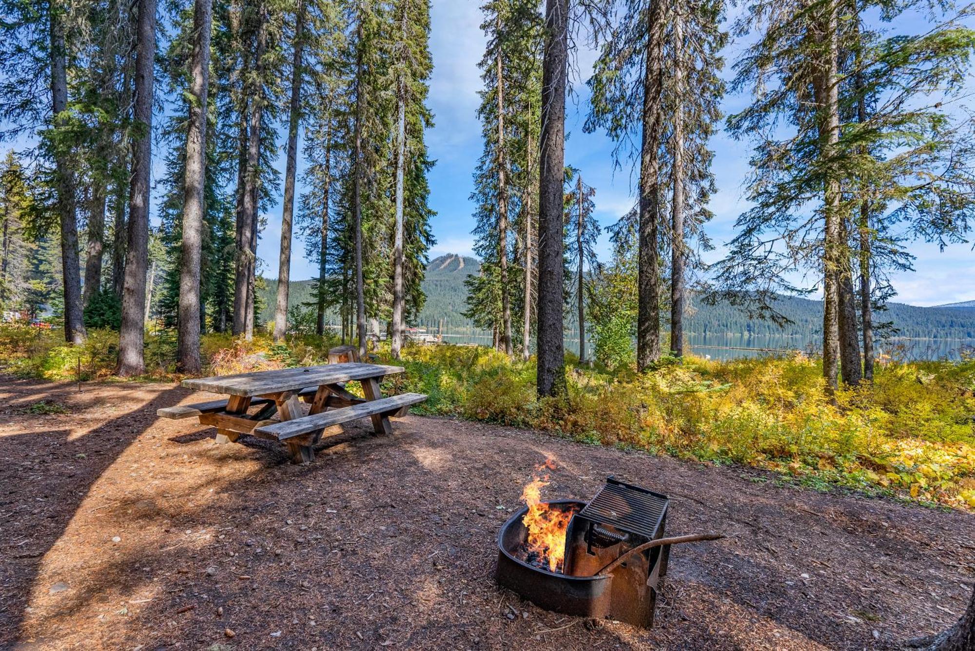 Shelter Cove Resort & Marina Odell Lake ภายนอก รูปภาพ